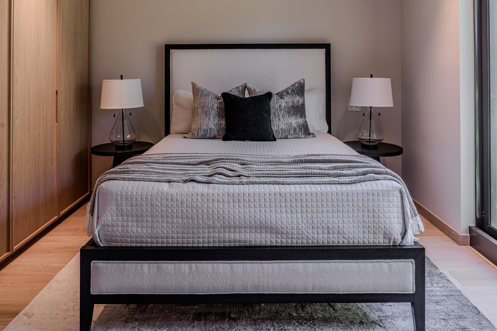 72 — bedroom
