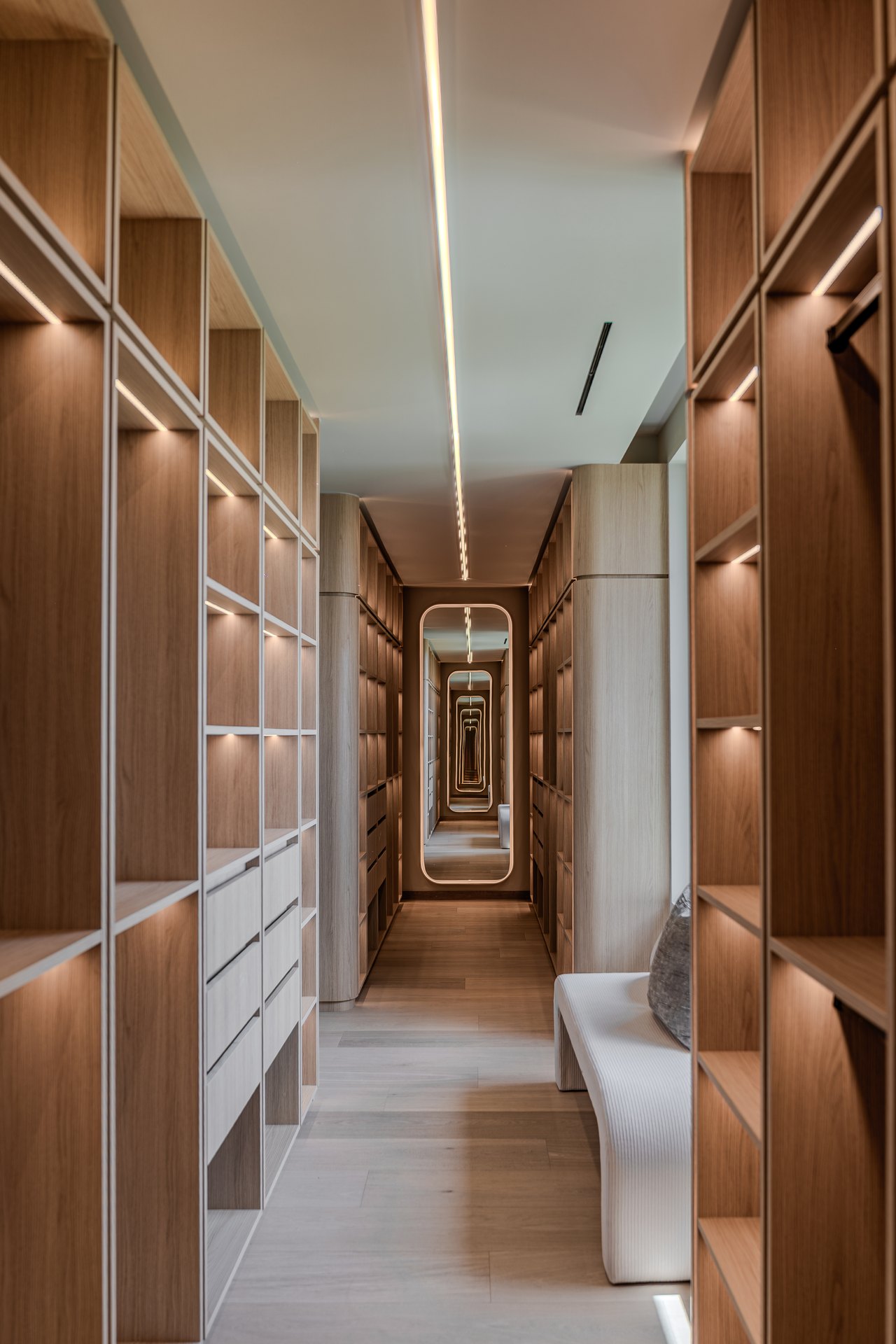 Dragon Millwork — installed closet joinery, Jefferson House