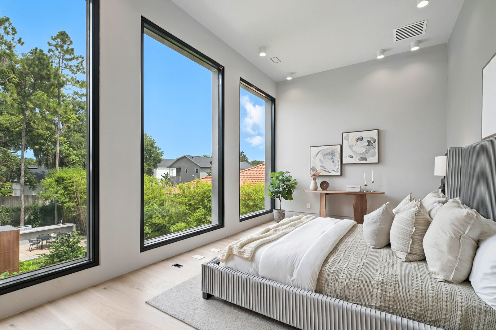 Temple — completed work, photograph 06