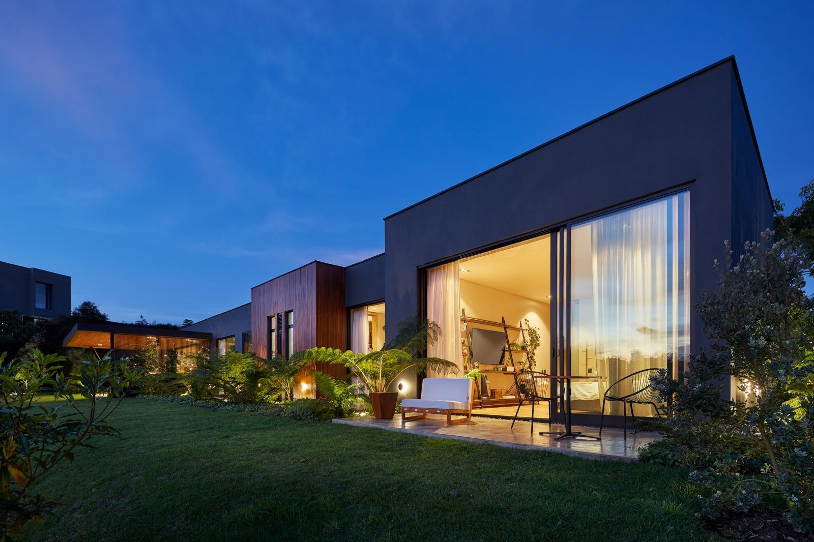 118 — completed residence, photographed on site